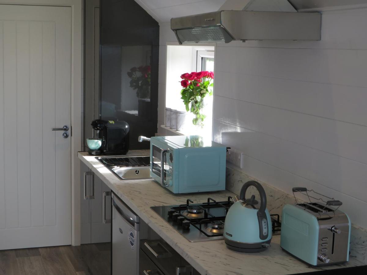 Islandcorr Farm Luxury Glamping And Self Catering Cottage, Giant's Causeway *